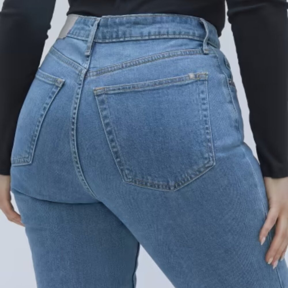 COPY - Everlane Original Curvy Cheeky Jean